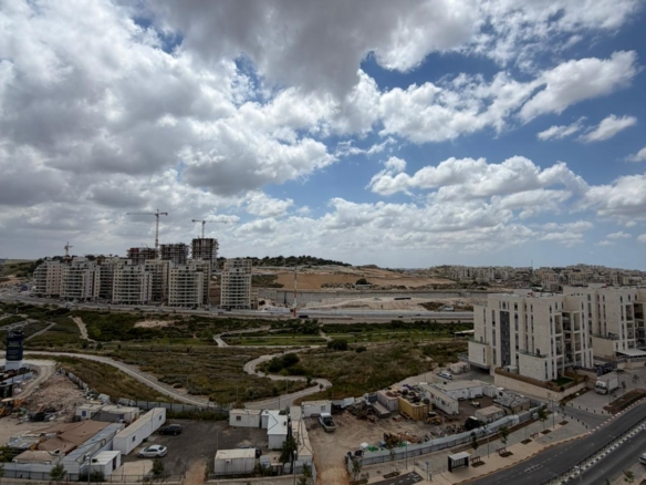 4 Bedroom Apartment for Sale on Frenkel Street, Neve Shamir