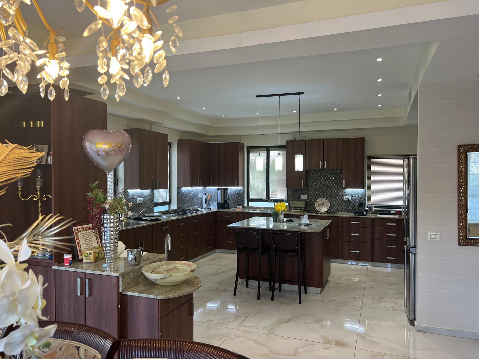 5 Bedroom Luxury Apartment for Sale | HaAri Street, Rechavia, Jerusalem 5 Bedroom Luxury Apartment for Sale | HaAri Street, Rechavia, Jerusalem